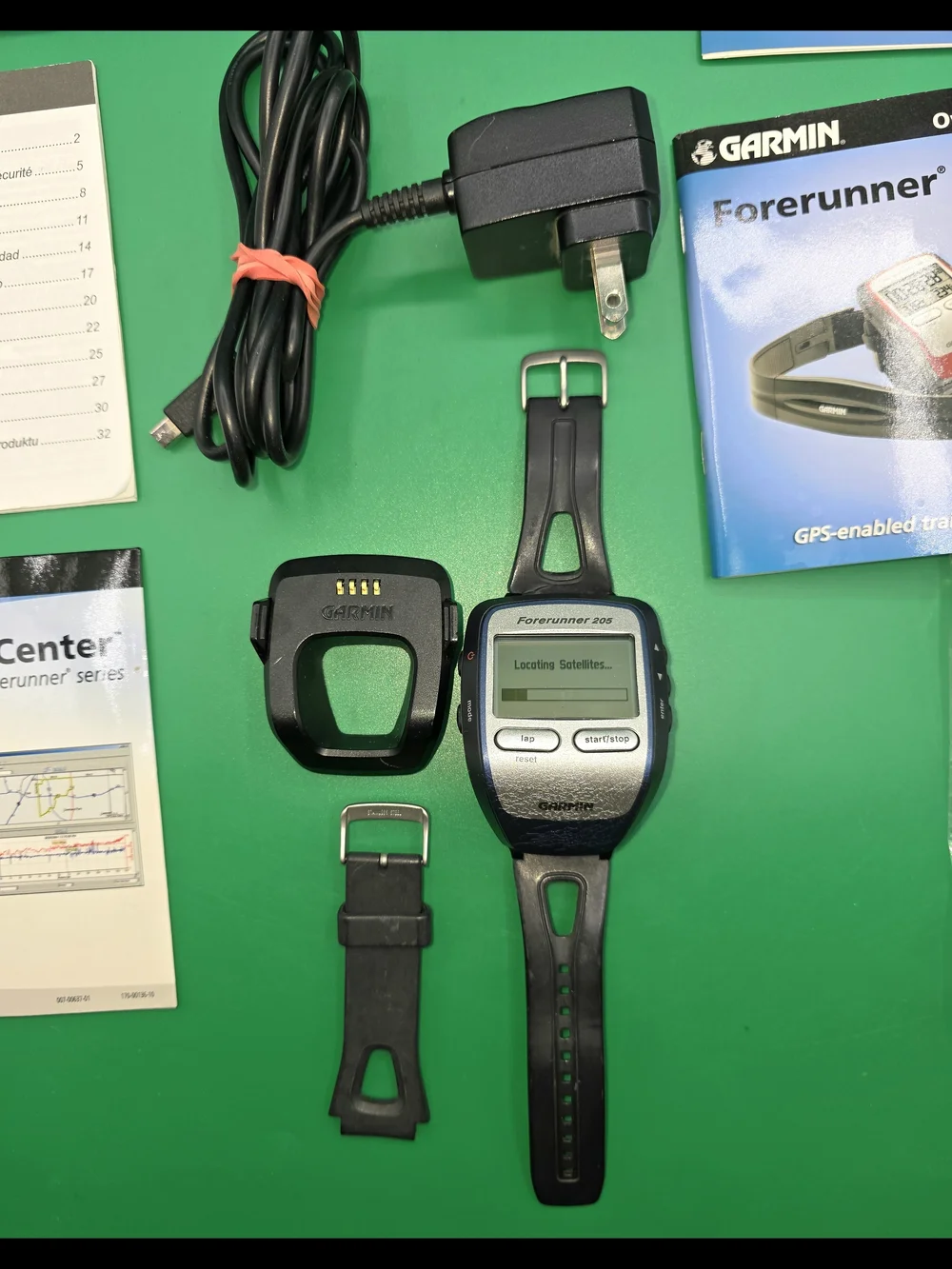 GARMIN Forerunner 205 GPS Running Watch Sports Jogging Walking with Charger 2006